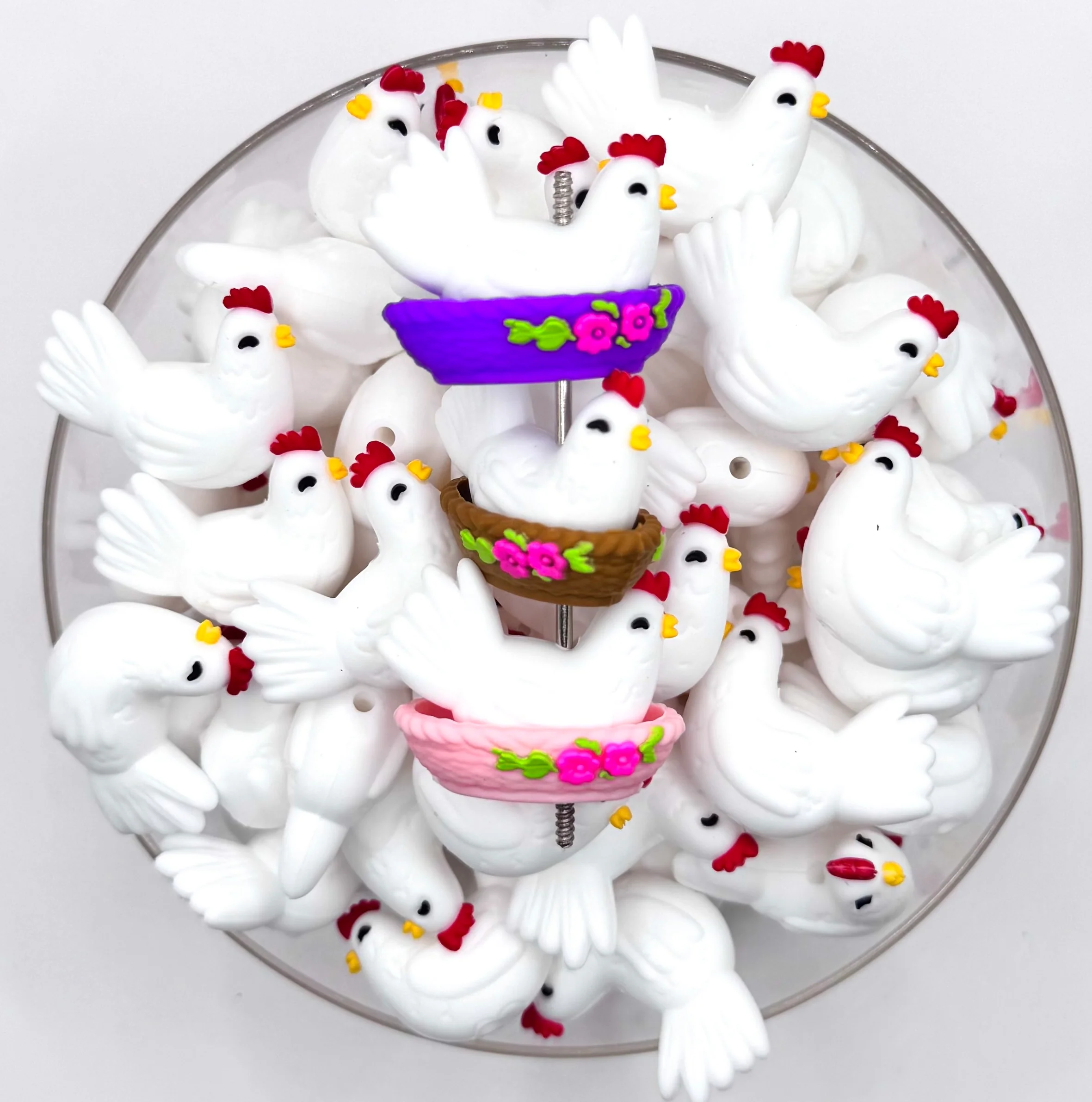 3D hen made for the basket (BASKET SOLD SEPARATELY) HBK exclusive silicone focal bead - Image 2