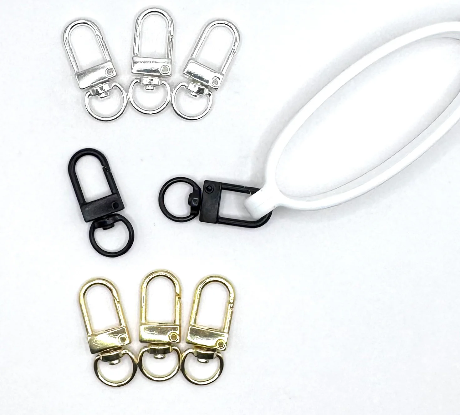 Metal swivel lobster clasp - Image 2